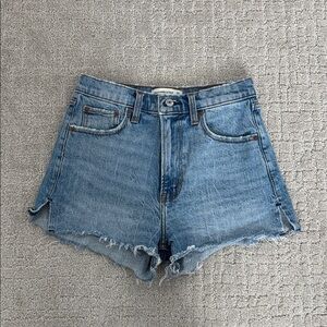 A&F “the mom short high rise ” cutoff distressed medium wash blue denim shorts
